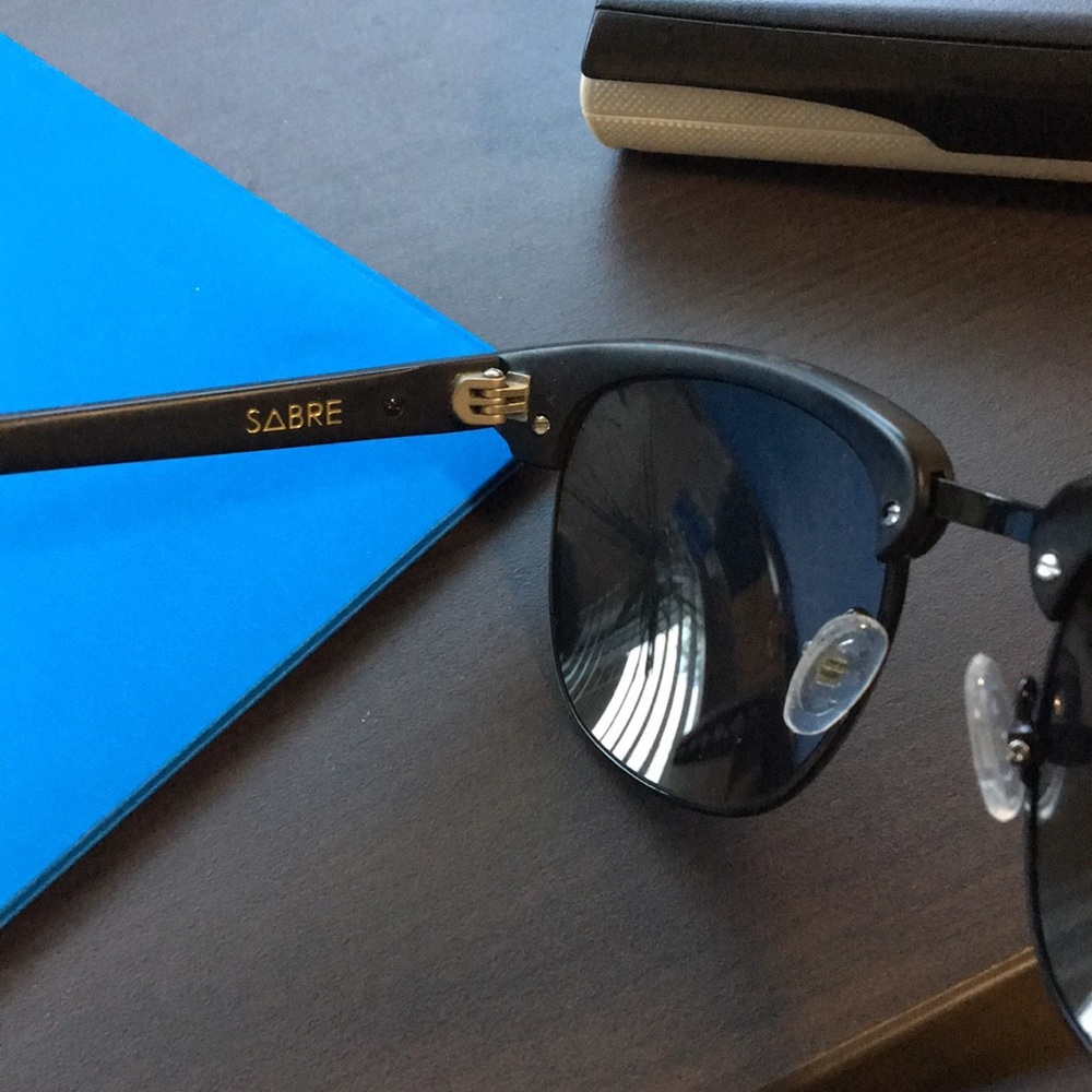 Sunglasses - Picture 4 of 4